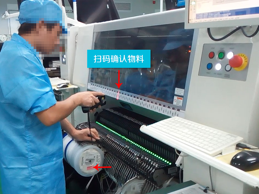 �ǴT��(li��n)SMT���Ϸ��e(cu��)ϵ�y(t��ng)